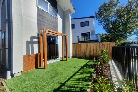 Photo of property in 1/41 Kervil Avenue, Te Atatu Peninsula, Auckland, 0610