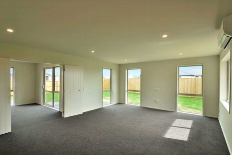 Photo of property in 39 Highgate Drive, Rangiora, 7400