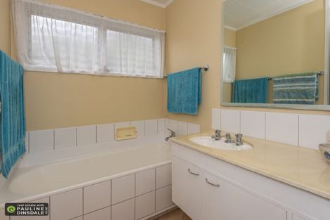 Photo of property in 42 Fairway Drive, Te Kamo, Whangarei, 0112