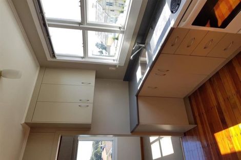 Photo of property in 3/53 Young Street, New Plymouth, 4310