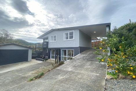 Photo of property in 10 Surrey Street, Picton, 7220