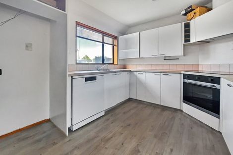 Photo of property in 7 Fovant Street, Russley, Christchurch, 8042