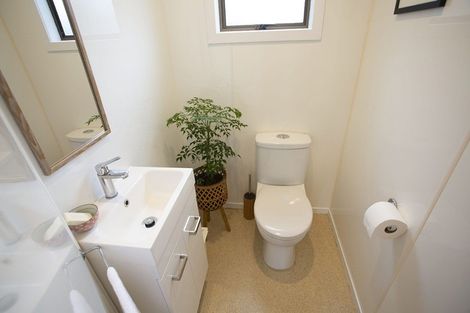 Photo of property in 215 Tuck Road, Whangamata, 3620