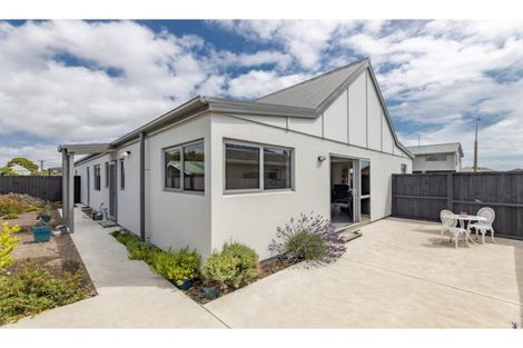Photo of property in 1/49 Castletown Place, New Brighton, Christchurch, 8083