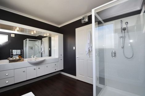 Photo of property in 712 Queens Drive, Waikiwi, Invercargill, 9810