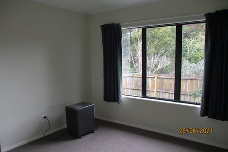 Photo of property in 2/28 De Quincey Terrace, Highland Park, Auckland, 2010