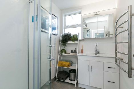 Photo of property in 139 The Esplanade, Petone, Lower Hutt, 5012