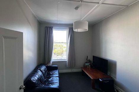 Photo of property in 74 Tinakori Road, Thorndon, Wellington, 6011