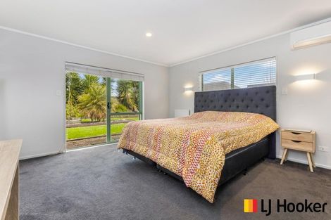 Photo of property in 62 Tington Avenue, Wattle Downs, Auckland, 2103