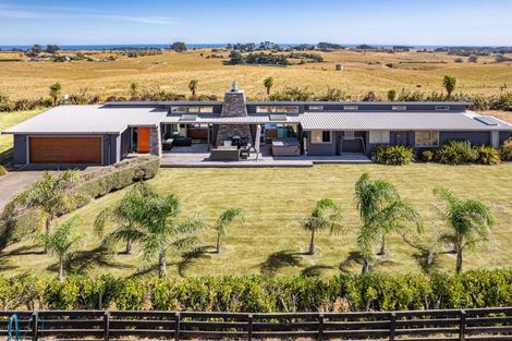 Photo of property in 106b Watt Livingstone Road, Westmere, Whanganui, 4574