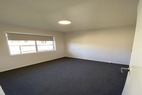 Photo of property in 2/47 Moire Road, Massey, Auckland, 0614