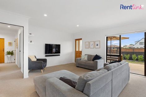 Photo of property in 46 Sunrise Avenue, Mount Maunganui, 3116