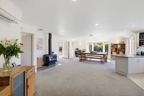 Photo of property in 33 Panckhurst Drive, Woodend, 7610