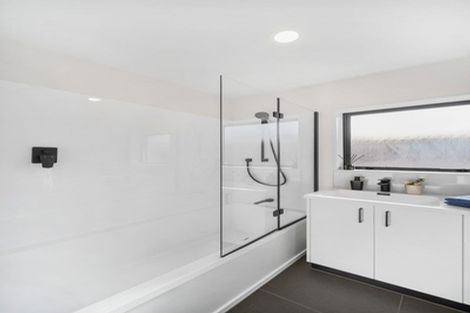 Photo of property in 8 Alderson Lane, Favona, Auckland, 2024