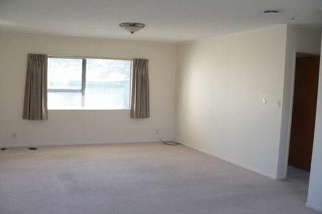 Photo of property in 33a Hinau Street, Tawa, Wellington, 5028