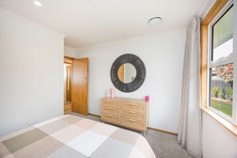 Photo of property in 23 Saint Albans Avenue, Hokowhitu, Palmerston North, 4410
