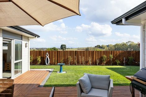 Photo of property in 28 Waireka Road, Rototuna North, Hamilton, 3210