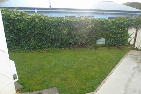 Photo of property in 2/12 Kekeno Grove, Tirohanga, Lower Hutt, 5010