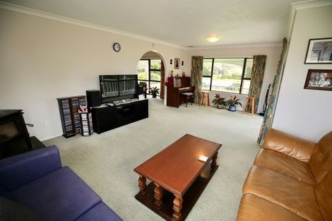 Photo of property in 371 Franklin Street, Pirongia, 3802