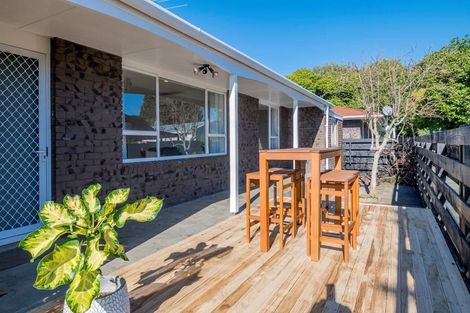 Photo of property in 48a Ngaio Road, Waikanae, 5036