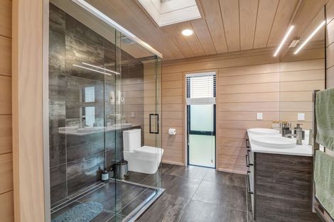 Photo of property in 346 Rahui Road, Otaki, 5583