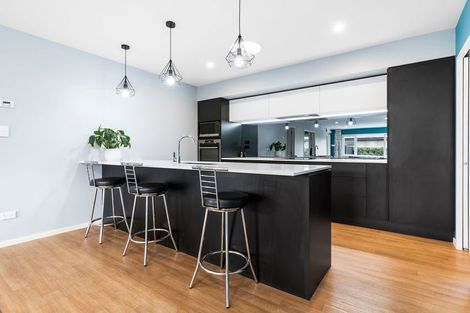 Photo of property in 37 Billington Drive, Halswell, Christchurch, 8025