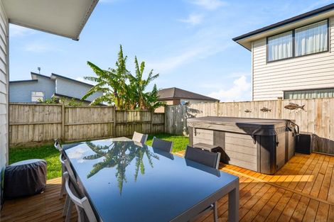 Photo of property in 45 Baumea Rise, Massey, Auckland, 0614