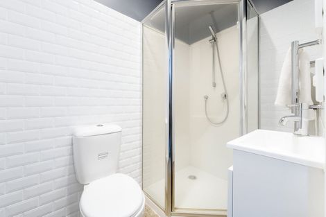 Photo of property in 52 Woodside Road, Massey, Auckland, 0614