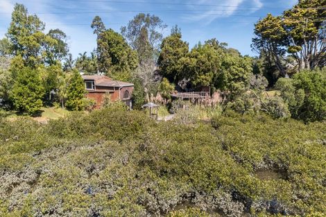 Photo of property in 49 Koromiko Street, New Lynn, Auckland, 0600