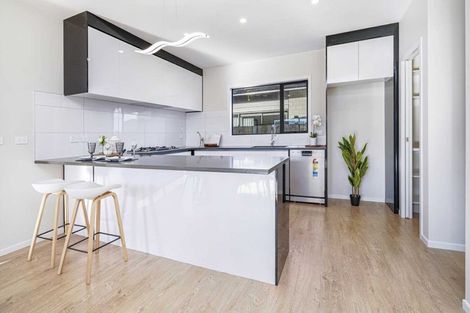 Photo of property in 1 Waikaka Place, Rototuna North, Hamilton, 3210