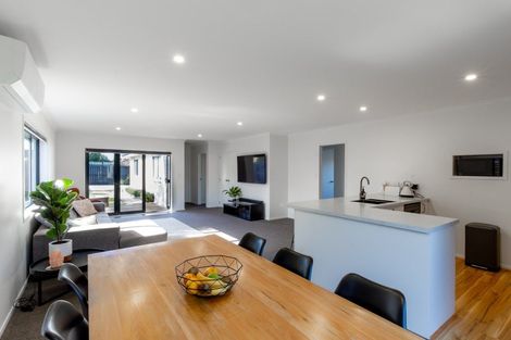 Photo of property in 98 Twin Oak Avenue, Papamoa Beach, Papamoa, 3118