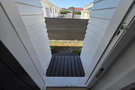 Photo of property in 100 Broadway, Carterton, 5713