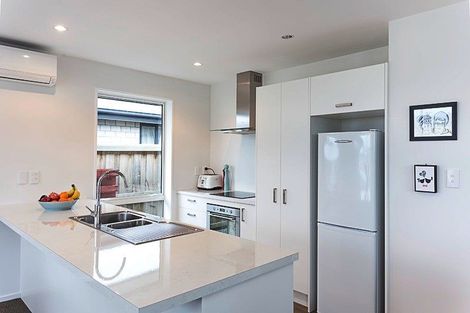 Photo of property in 32 Whakatipu Street, Pegasus, 7612