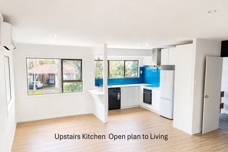 Photo of property in 1 Bluewater Place, Wattle Downs, Auckland, 2103