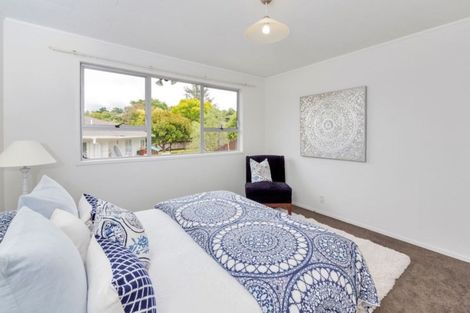 Photo of property in 12 Topliss Drive, Northcross, Auckland, 0632