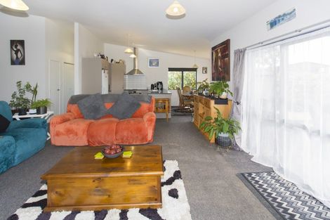 Photo of property in 25 Sunset Drive, Baylys Beach, Dargaville, 0377