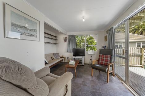 Photo of property in 54 Ngaio Street, Otaki Beach, Otaki, 5512