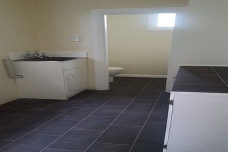 Photo of property in 21 Enfield Road, Hospital Hill, Napier, 4110