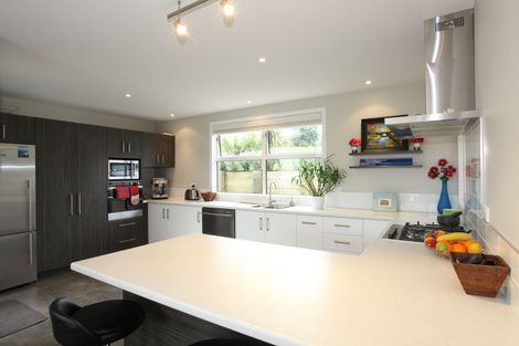 Photo of property in 19 Robertson Street, Raglan, 3225