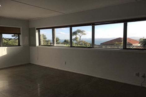 Photo of property in 86 Hadfield Street, Beach Haven, Auckland, 0626