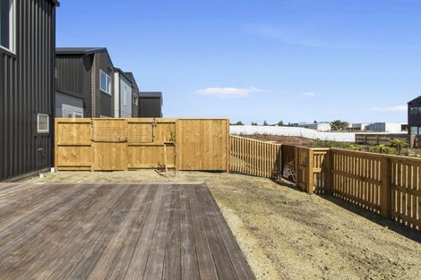 Photo of property in 4 Selkirk Lane, Hamilton Lake, Hamilton, 3204