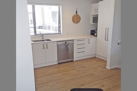 Photo of property in 1 Glenae Lane, Hobsonville, Auckland, 0618