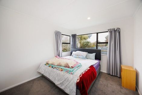 Photo of property in 18 Snowdon Avenue, Terrace End, Palmerston North, 4410