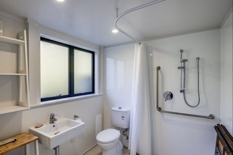 Photo of property in 42 Mclean Road, Havelock North, 4294