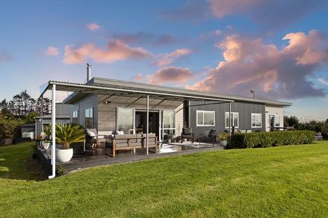Photo of property in 212 Mainland Road, Kaipara Flats, Warkworth, 0984