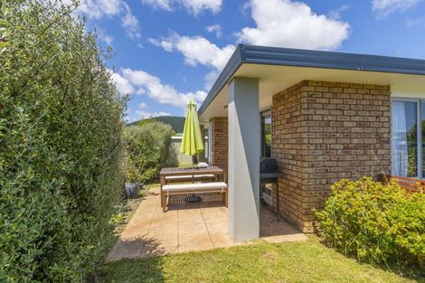 Photo of property in 114a Arawhata Road, Paraparaumu, 5032