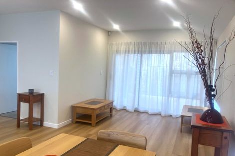 Photo of property in 49 Chamberlain Road, Massey, Auckland, 0614