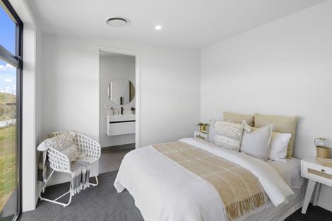 Photo of property in 214 Penruddock Rise, Westmorland, Christchurch, 8025