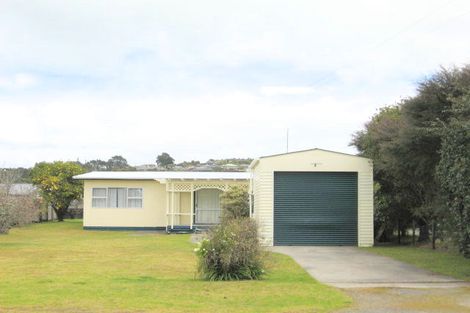 Photo of property in 213 Kiwi Road, Whangamata, 3620