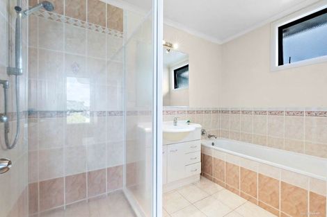 Photo of property in 20 Wando Lane, East Tamaki, Auckland, 2013